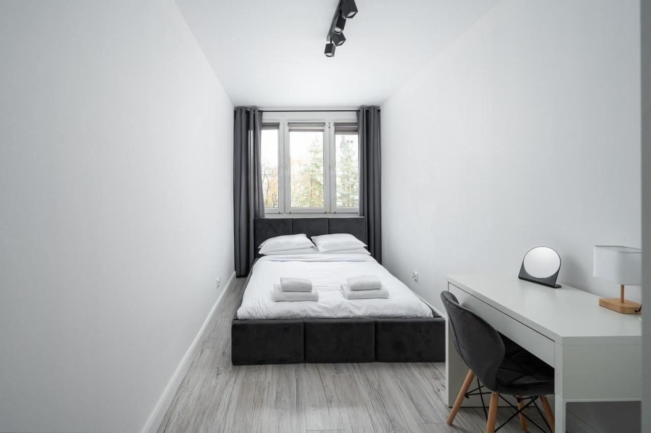 Wierzbno Modern Apartment Warsaw Exterior photo
